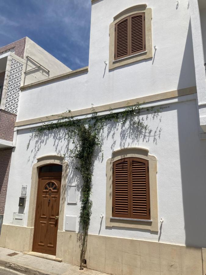 Casa Pombalinho, a100 yr old Dovecot Fuzeta Exterior foto